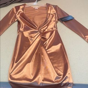 Gold bodycon long sleeve dress